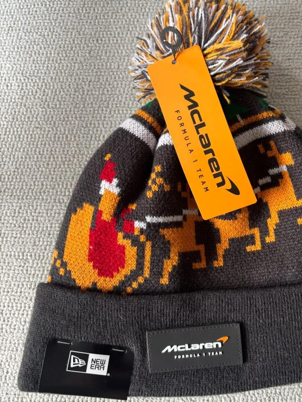 McLaren F1 Team New Era Reindeer Christmas Bobble Beanie Formula 1 New LTD ED